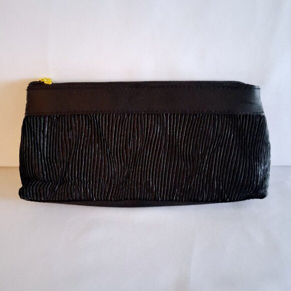 Estee Lauder Black Cosmetic Bag - Picture 3 of 10